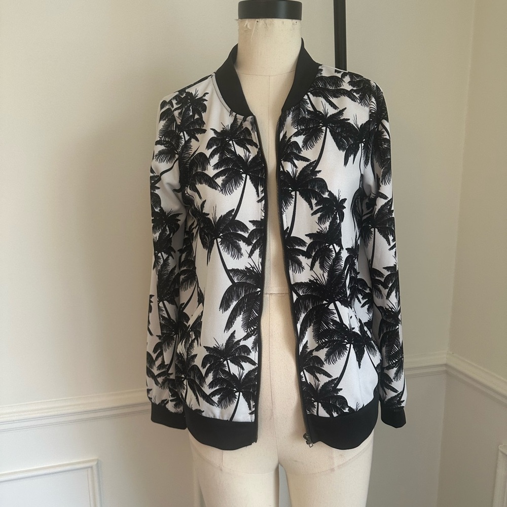 Black and White Palm Print Women's Jacket